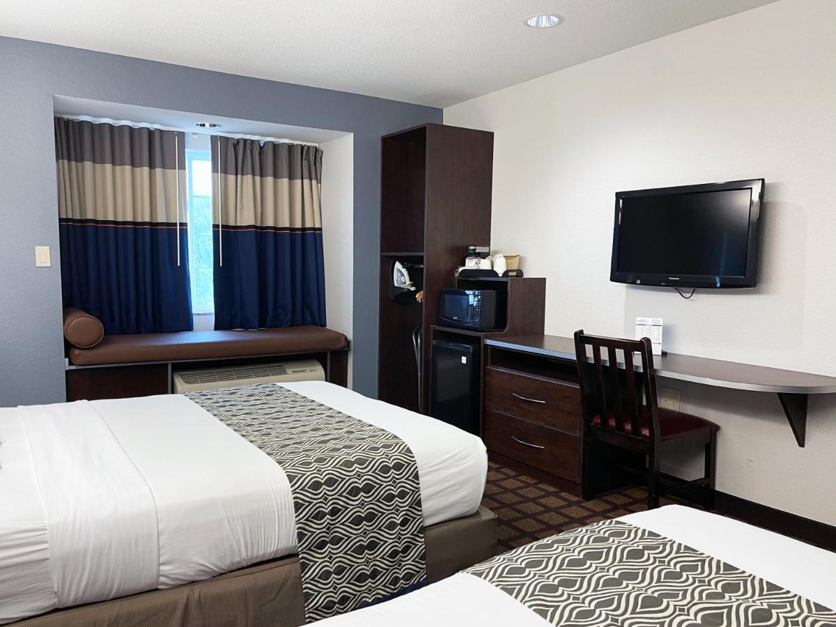 Microtel Inn & Suites By Wyndham Michigan City Exteriér fotografie