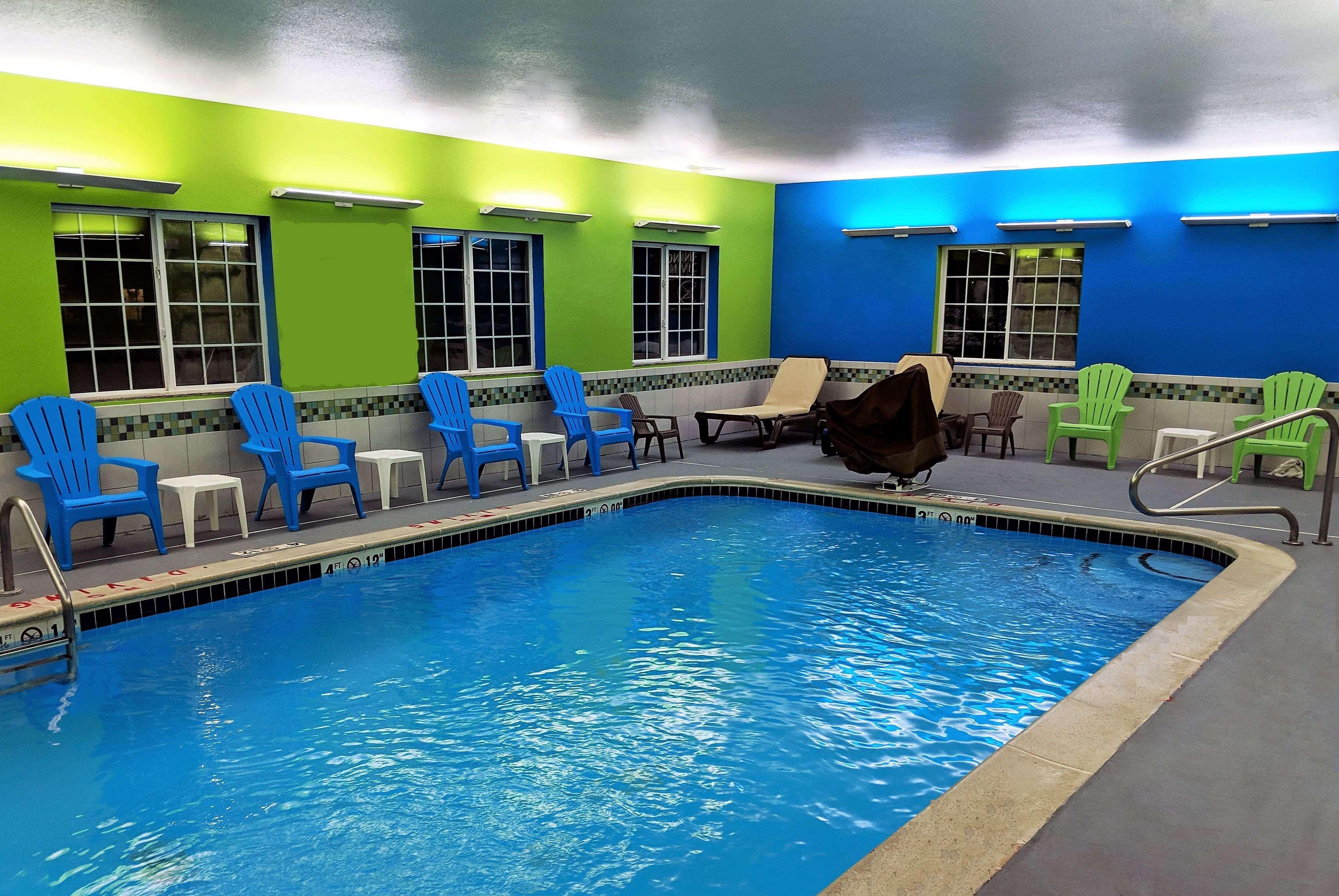 Microtel Inn & Suites By Wyndham Michigan City Exteriér fotografie